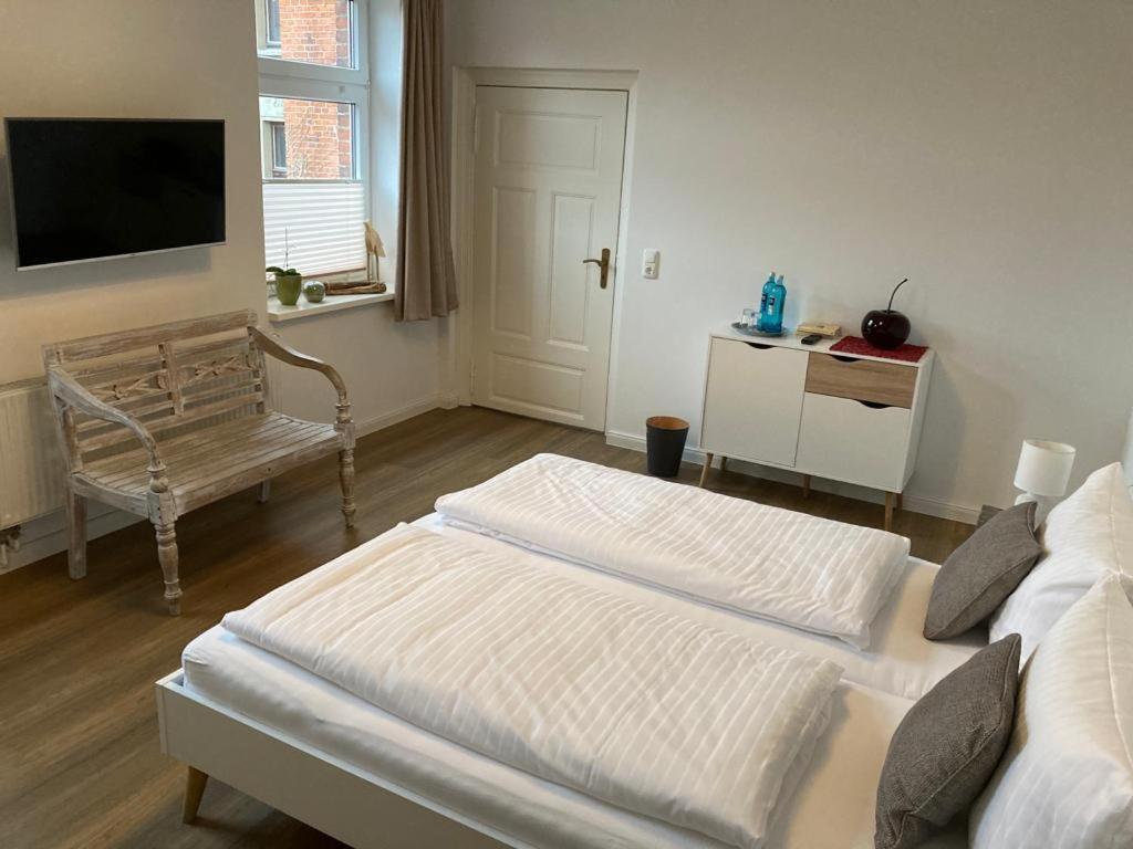 Das Bilderbuchcafe - Ferien - Apartment No 3 - Markt 7 Havelberg Ngoại thất bức ảnh