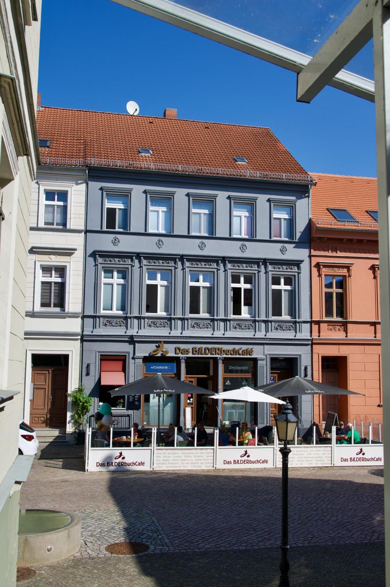 Das Bilderbuchcafe - Ferien - Apartment No 3 - Markt 7 Havelberg Ngoại thất bức ảnh