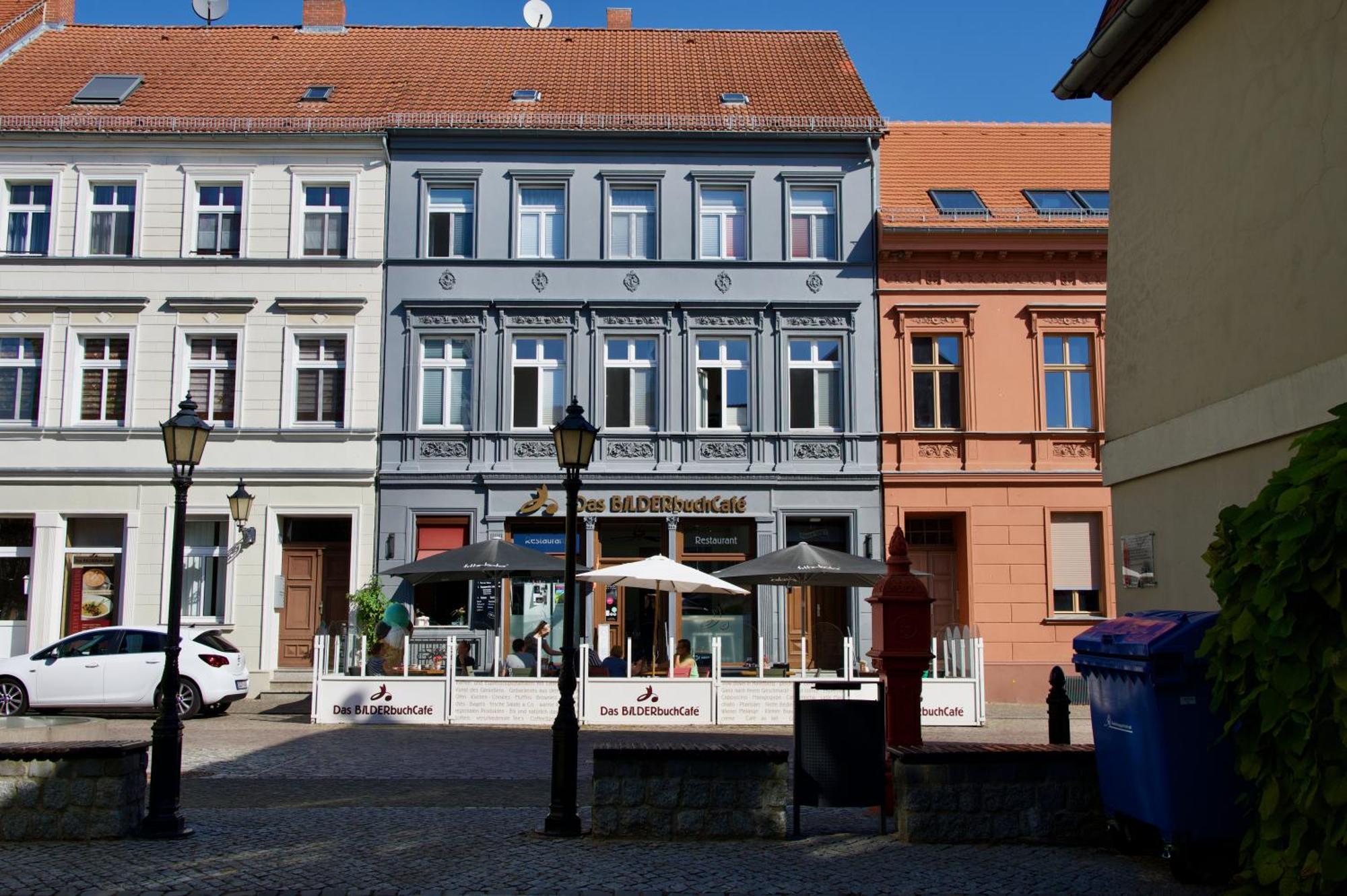 Das Bilderbuchcafe - Ferien - Apartment No 3 - Markt 7 Havelberg Ngoại thất bức ảnh