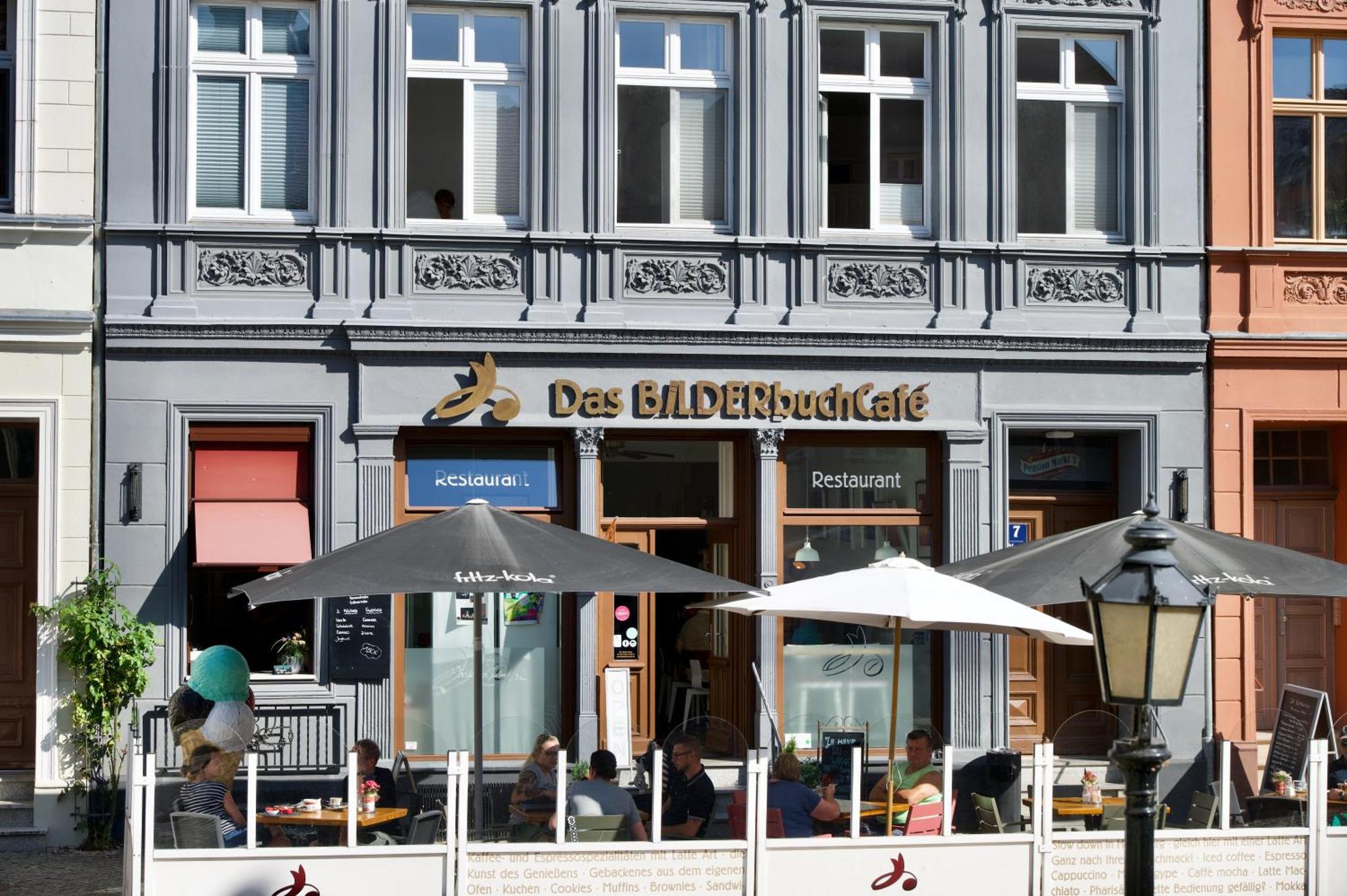 Das Bilderbuchcafe - Ferien - Apartment No 3 - Markt 7 Havelberg Ngoại thất bức ảnh