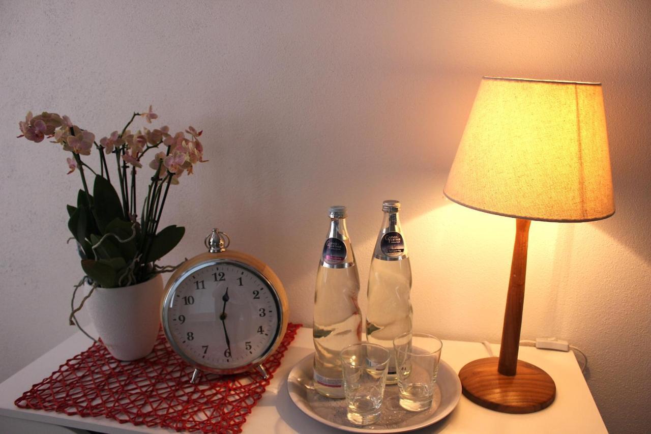 Das Bilderbuchcafe - Ferien - Apartment No 3 - Markt 7 Havelberg Ngoại thất bức ảnh